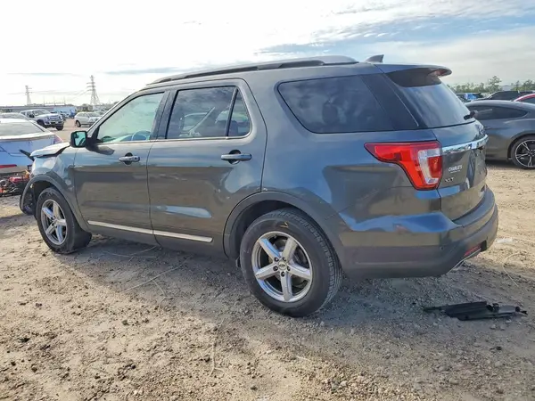 1FM5K7D88JGA41649 2018 FORD EXPLORER - Image 2