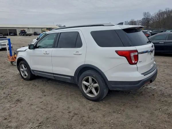1FM5K7D88JGA41683 2018 FORD EXPLORER - Image 2