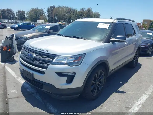 1FM5K7D88JGA55860 2018 FORD EXPLORER - Image 2