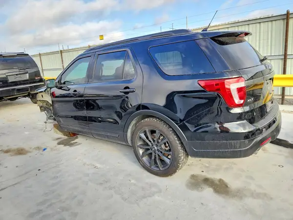 1FM5K7D88JGB17368 2018 FORD EXPLORER - Image 2