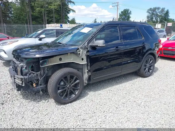 1FM5K7D88JGB30296 2018 FORD EXPLORER - Image 2