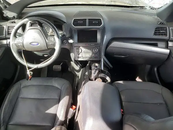 1FM5K7D88JGB90272 2018 FORD EXPLORER - Image 8