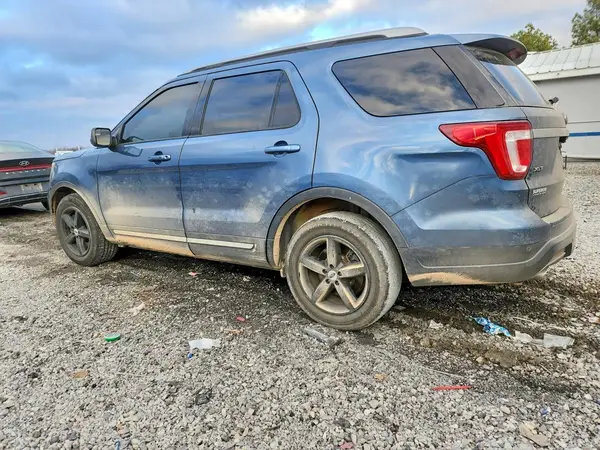 1FM5K7D88JGC22797 2018 FORD EXPLORER - Image 2
