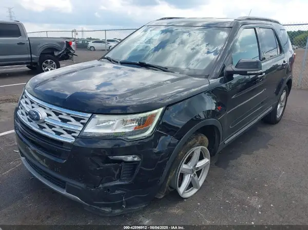 1FM5K7D88JGC67836 2018 FORD EXPLORER - Image 2