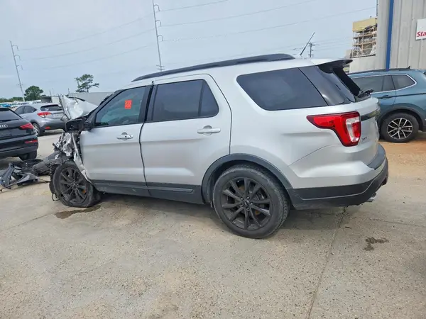 1FM5K7D88KGA49221 2019 FORD EXPLORER - Image 2