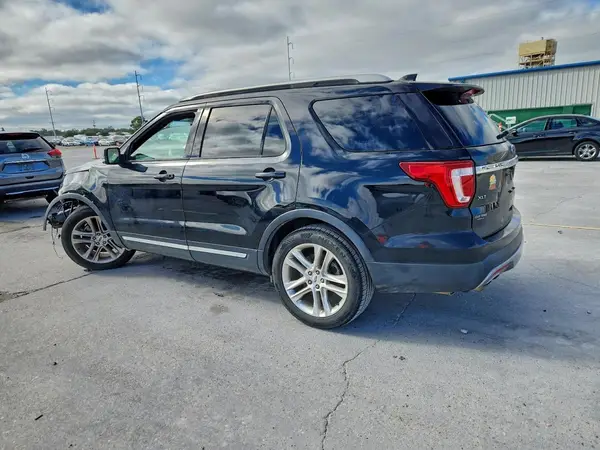1FM5K7D89GGB01365 2016 FORD EXPLORER - Image 2