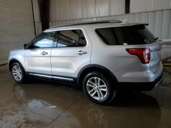 1FM5K7D89GGC05323 2016 FORD EXPLORER - Image 2