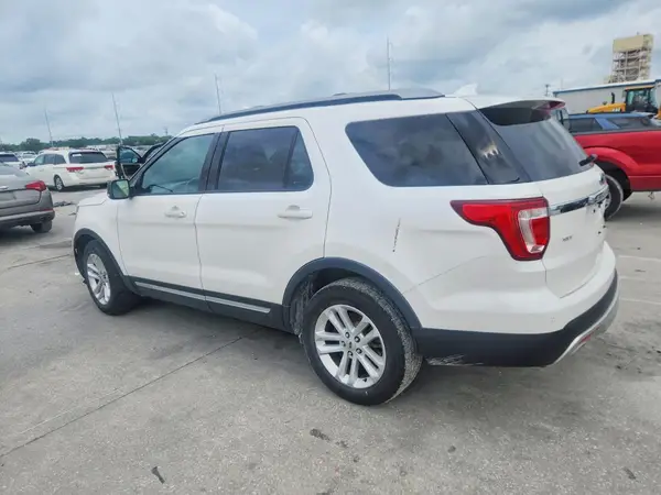 1FM5K7D89GGC10988 2016 FORD EXPLORER - Image 2