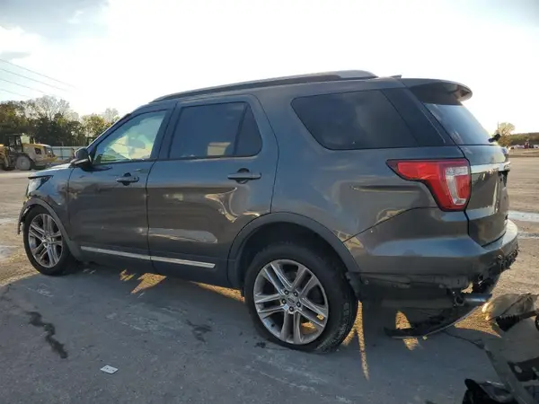 1FM5K7D89GGC54182 2016 FORD EXPLORER - Image 2
