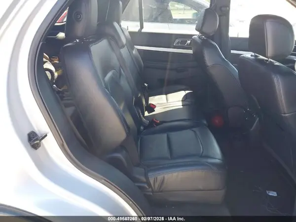 1FM5K7D89HGA14700 2017 FORD EXPLORER - Image 8