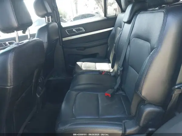 1FM5K7D89HGA61516 2017 FORD EXPLORER - Image 8