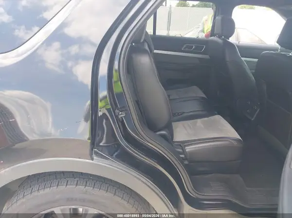 1FM5K7D89HGA75139 2017 FORD EXPLORER - Image 8