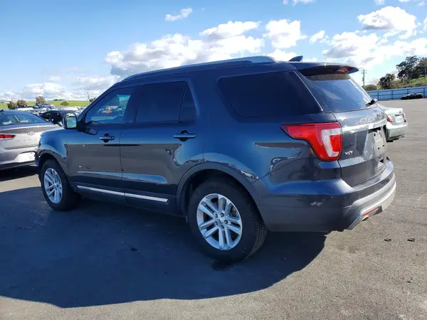1FM5K7D89HGA76727 2017 FORD EXPLORER - Image 2