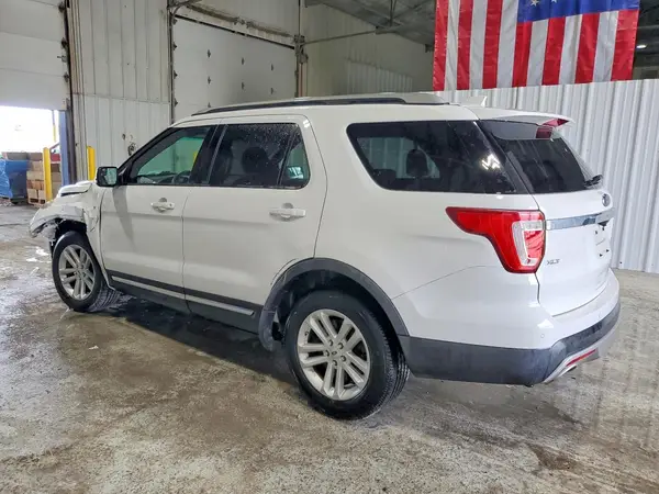 1FM5K7D89HGA98825 2017 FORD EXPLORER - Image 2
