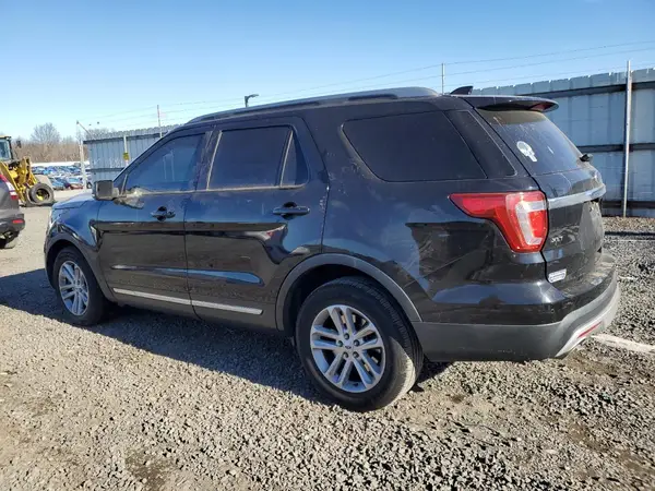 1FM5K7D89HGB54133 2017 FORD EXPLORER - Image 2