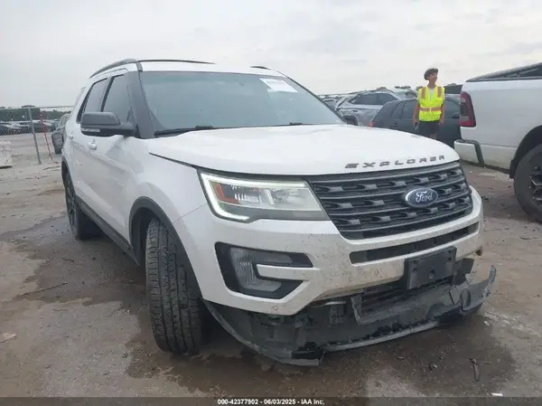 1FM5K7D89HGB90033 2017 FORD EXPLORER - Image 1