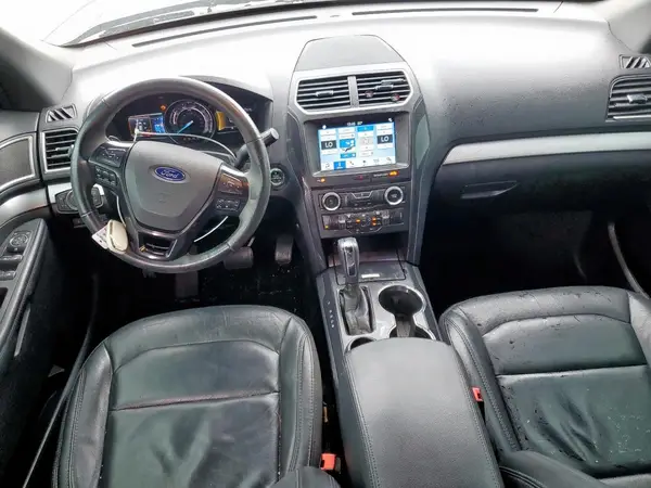 1FM5K7D89HGC12600 2017 FORD EXPLORER - Image 8