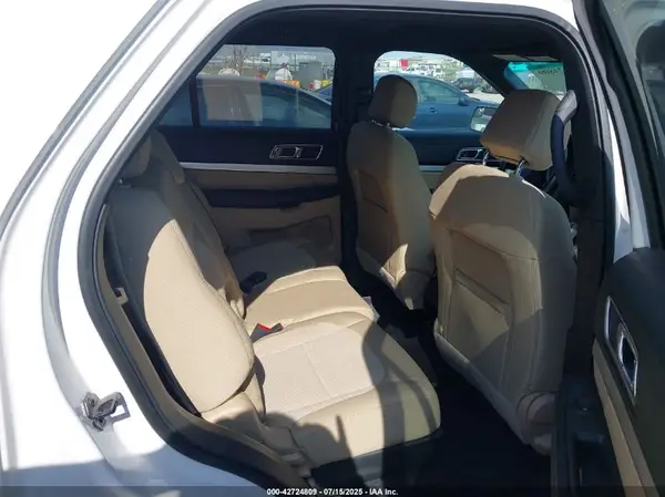 1FM5K7D89HGC13956 2017 FORD EXPLORER - Image 8