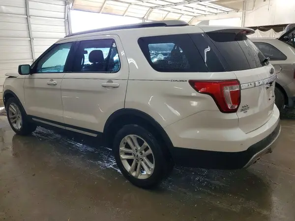 1FM5K7D89HGC17912 2017 FORD EXPLORER - Image 2