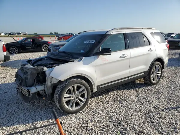 1FM5K7D89HGC31762 2017 FORD EXPLORER - Image 1