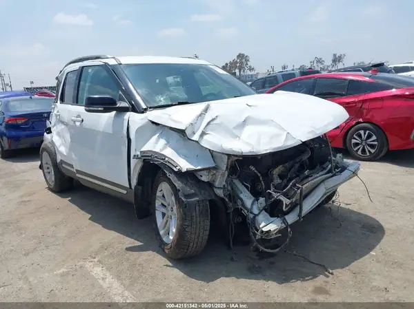 1FM5K7D89HGC85465 2017 FORD EXPLORER - Image 1