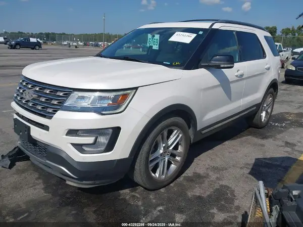 1FM5K7D89HGC99673 2017 FORD EXPLORER - Image 2