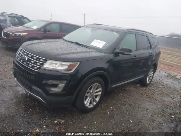 1FM5K7D89HGD35006 2017 FORD EXPLORER - Image 2