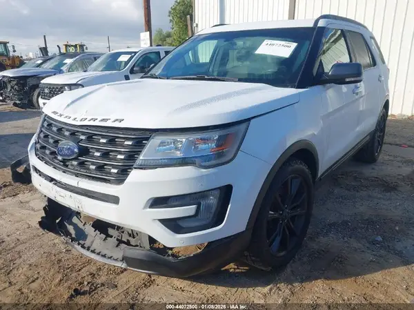 1FM5K7D89HGD64232 2017 FORD EXPLORER - Image 2