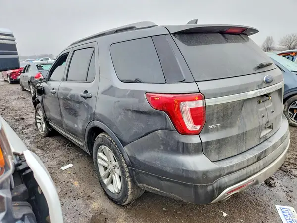 1FM5K7D89HGD96923 2017 FORD EXPLORER - Image 2