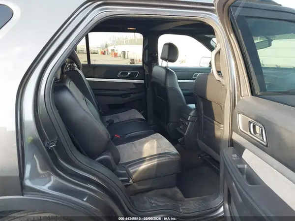 1FM5K7D89HGE00050 2017 FORD EXPLORER - Image 8