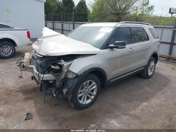 1FM5K7D89HGE10237 2017 FORD EXPLORER - Image 2