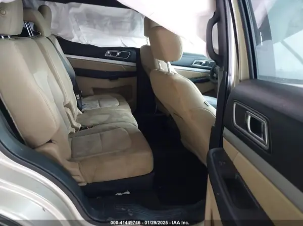 1FM5K7D89HGE11002 2017 FORD EXPLORER - Image 8