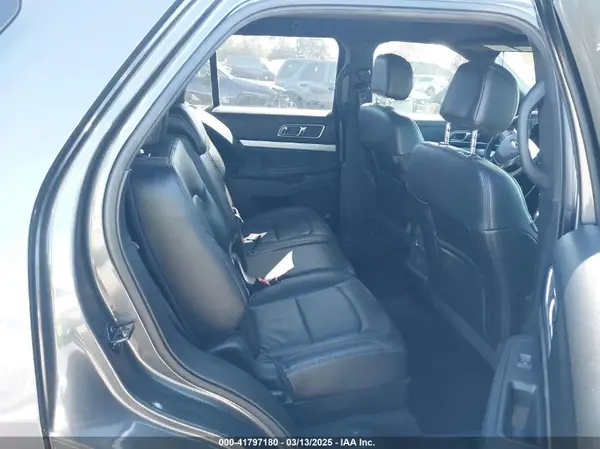 1FM5K7D89HGE11890 2017 FORD EXPLORER - Image 8