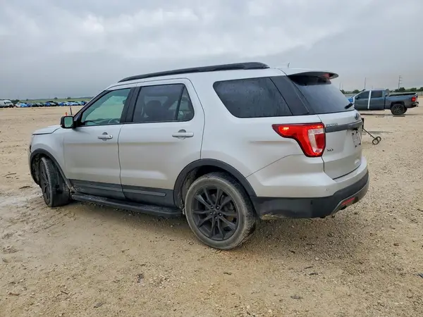 1FM5K7D89HGE36708 2017 FORD EXPLORER - Image 2