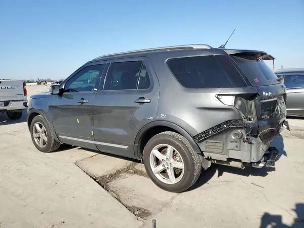 1FM5K7D89JGA31227 2018 FORD EXPLORER - Image 2