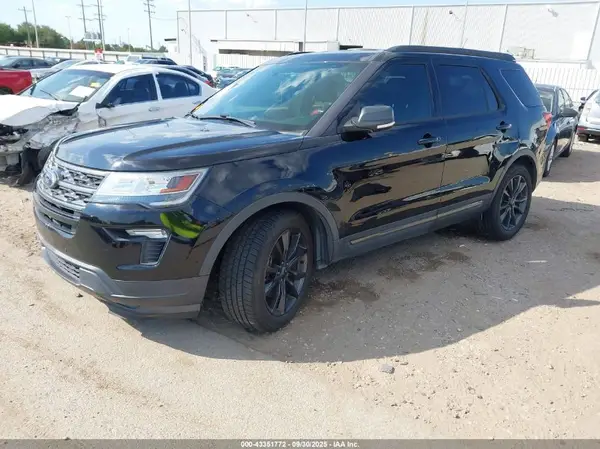1FM5K7D89JGA52093 2018 FORD EXPLORER - Image 2