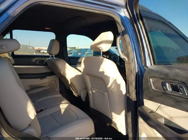 1FM5K7D89JGA67340 2018 FORD EXPLORER - Image 8