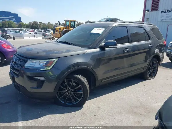 1FM5K7D89JGA68620 2018 FORD EXPLORER - Image 2