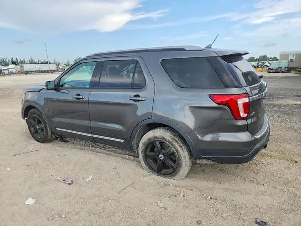 1FM5K7D89JGA95767 2018 FORD EXPLORER - Image 2