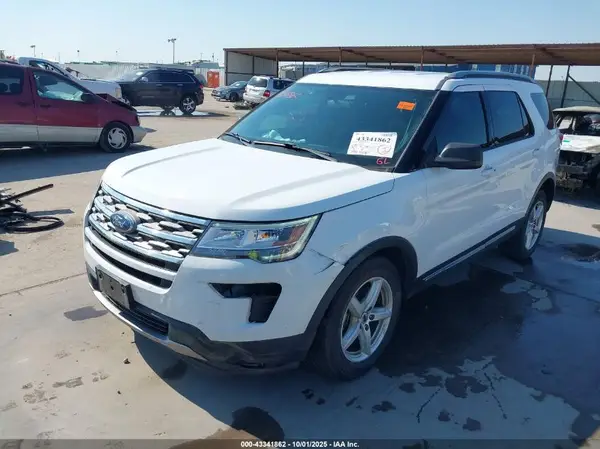 1FM5K7D89JGB30419 2018 FORD EXPLORER - Image 2