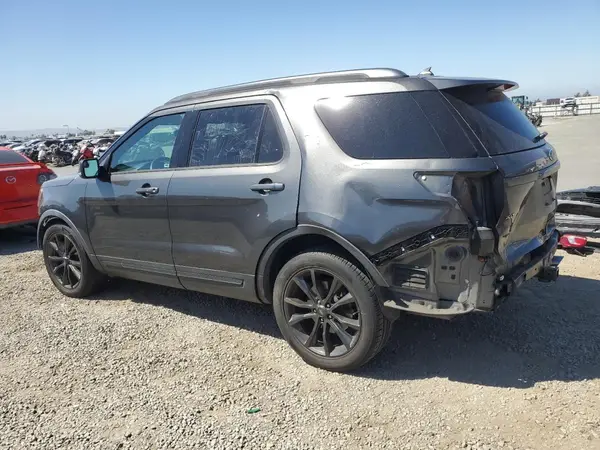 1FM5K7D89JGB57295 2018 FORD EXPLORER - Image 2