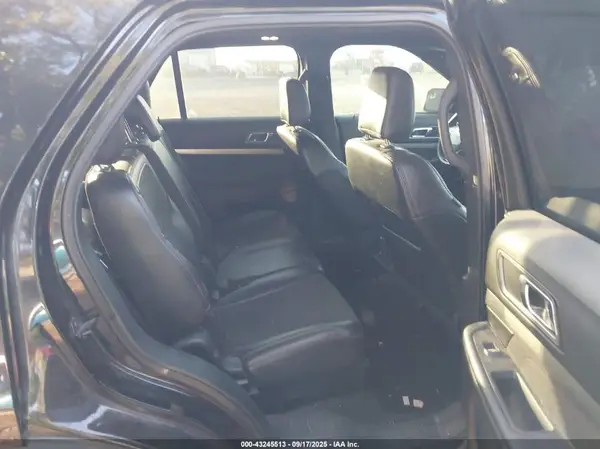 1FM5K7D89JGC38989 2018 FORD EXPLORER - Image 8