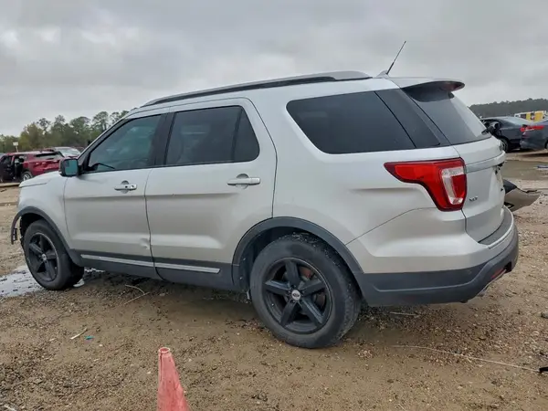 1FM5K7D89JGC54464 2018 FORD EXPLORER - Image 2