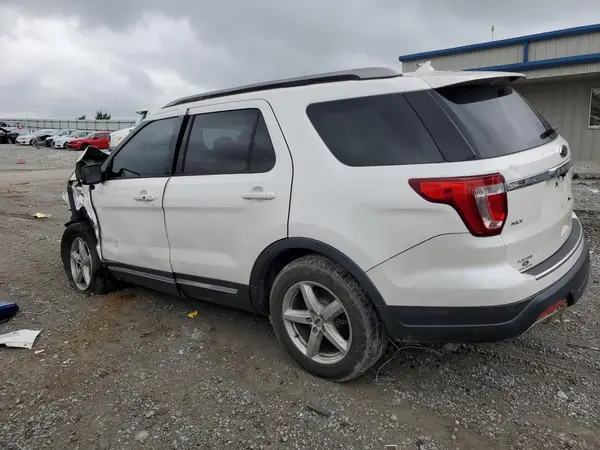 1FM5K7D89JGC90736 2018 FORD EXPLORER - Image 2