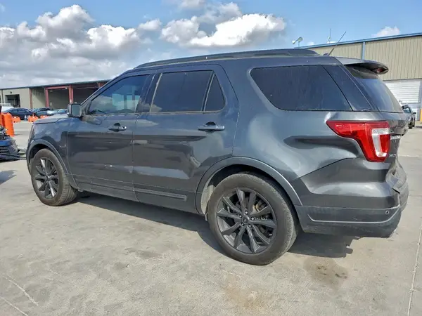 1FM5K7D89KGA08225 2019 FORD EXPLORER - Image 2