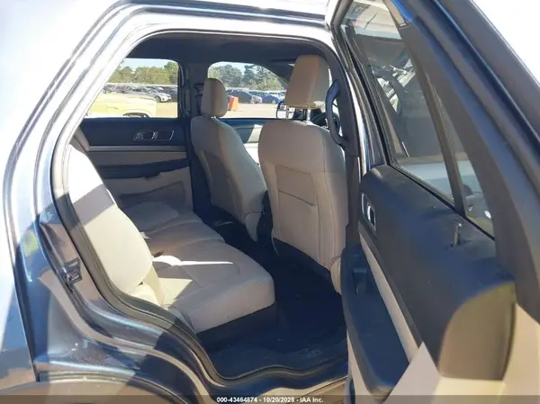 1FM5K7D89KGA40303 2019 FORD EXPLORER - Image 8