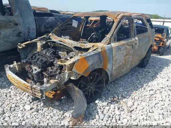 1FM5K7D89KGA40477 2019 FORD EXPLORER - Image 2