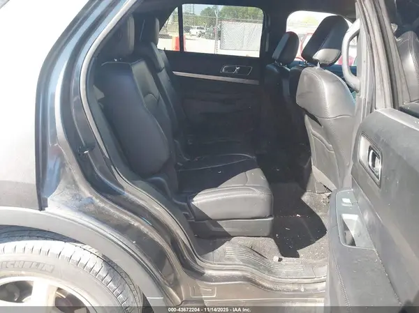 1FM5K7D89KGB35041 2019 FORD EXPLORER - Image 8