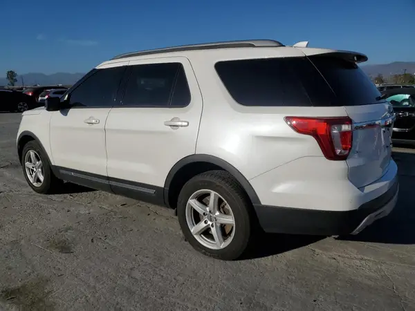 1FM5K7D8XGGB06123 2016 FORD EXPLORER - Image 2