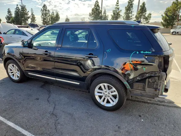 1FM5K7D8XGGC59200 2016 FORD EXPLORER - Image 2